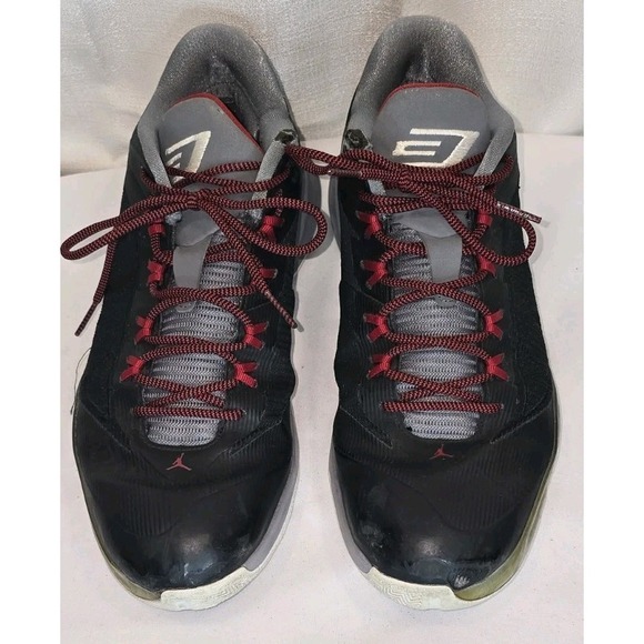 Air Jordan CP3 VIII Black with Red Accents Size US 9.5 EU 43 684855-001 - Picture 3 of 7